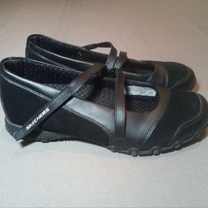 Skechers Black Leather Mary Jane shoes Sz 7